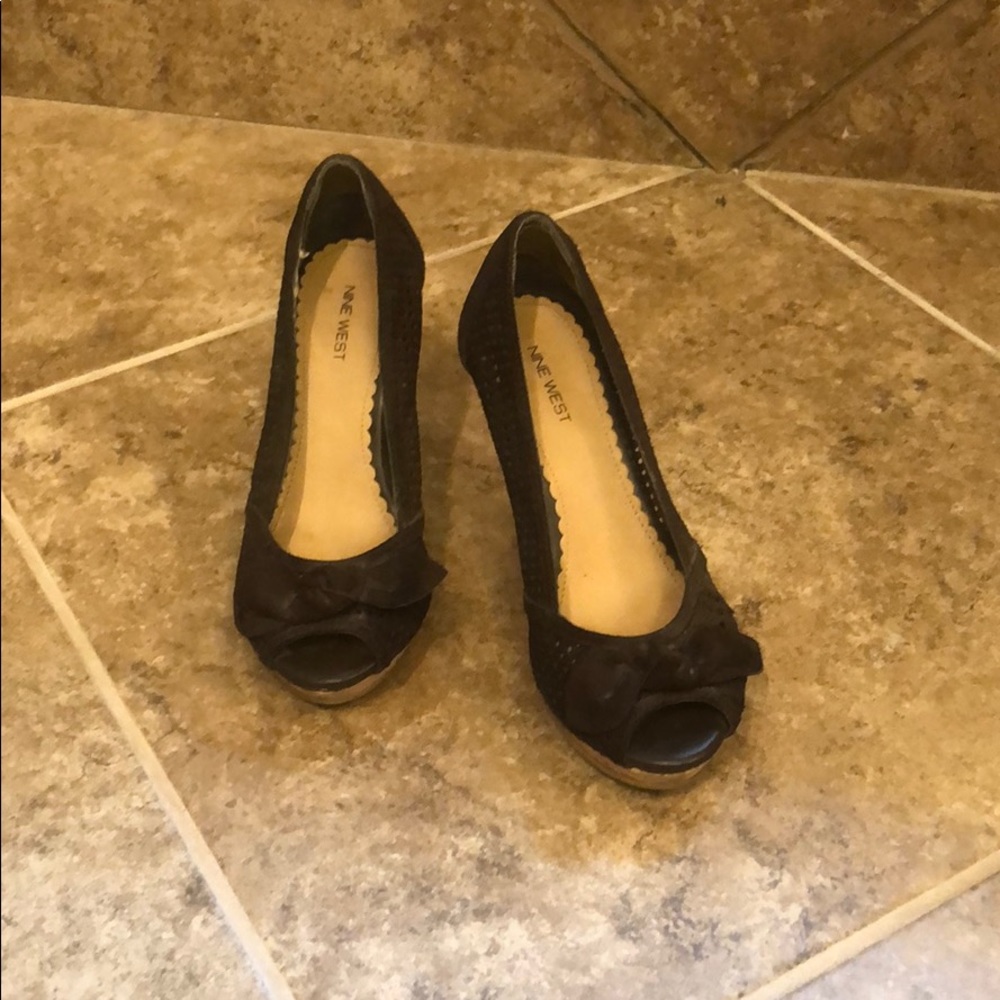 Brown cork wedges
